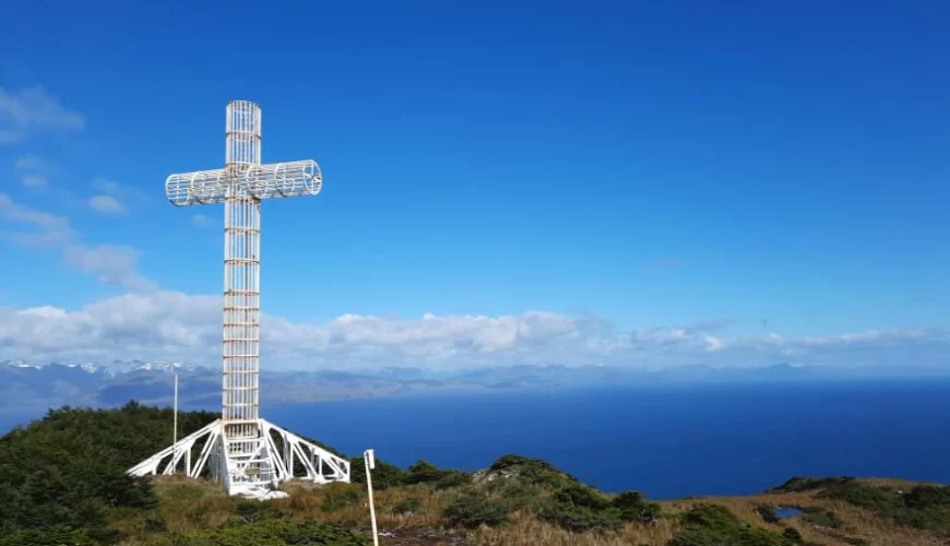 NAVEGACIÓN Y TREKKING CABO FROWARD