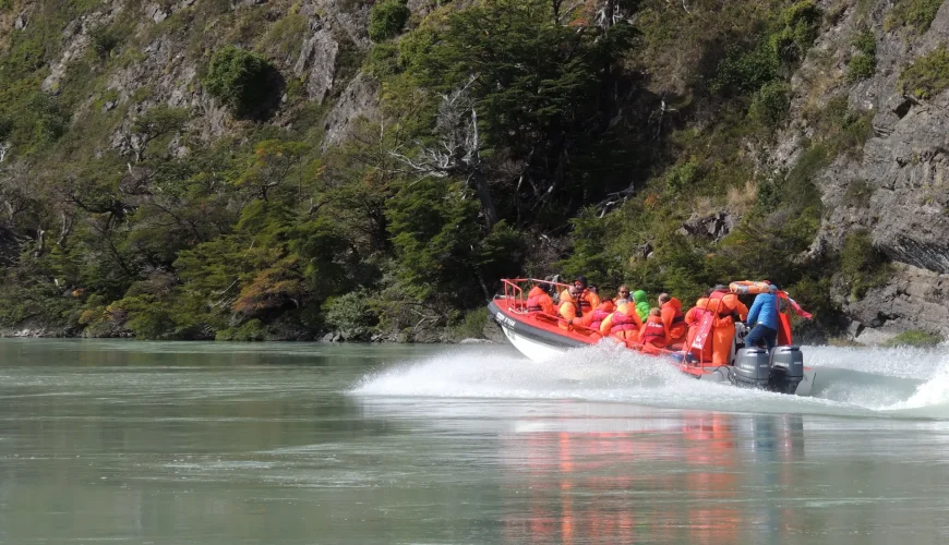Navegación Round Trip Río Serrano