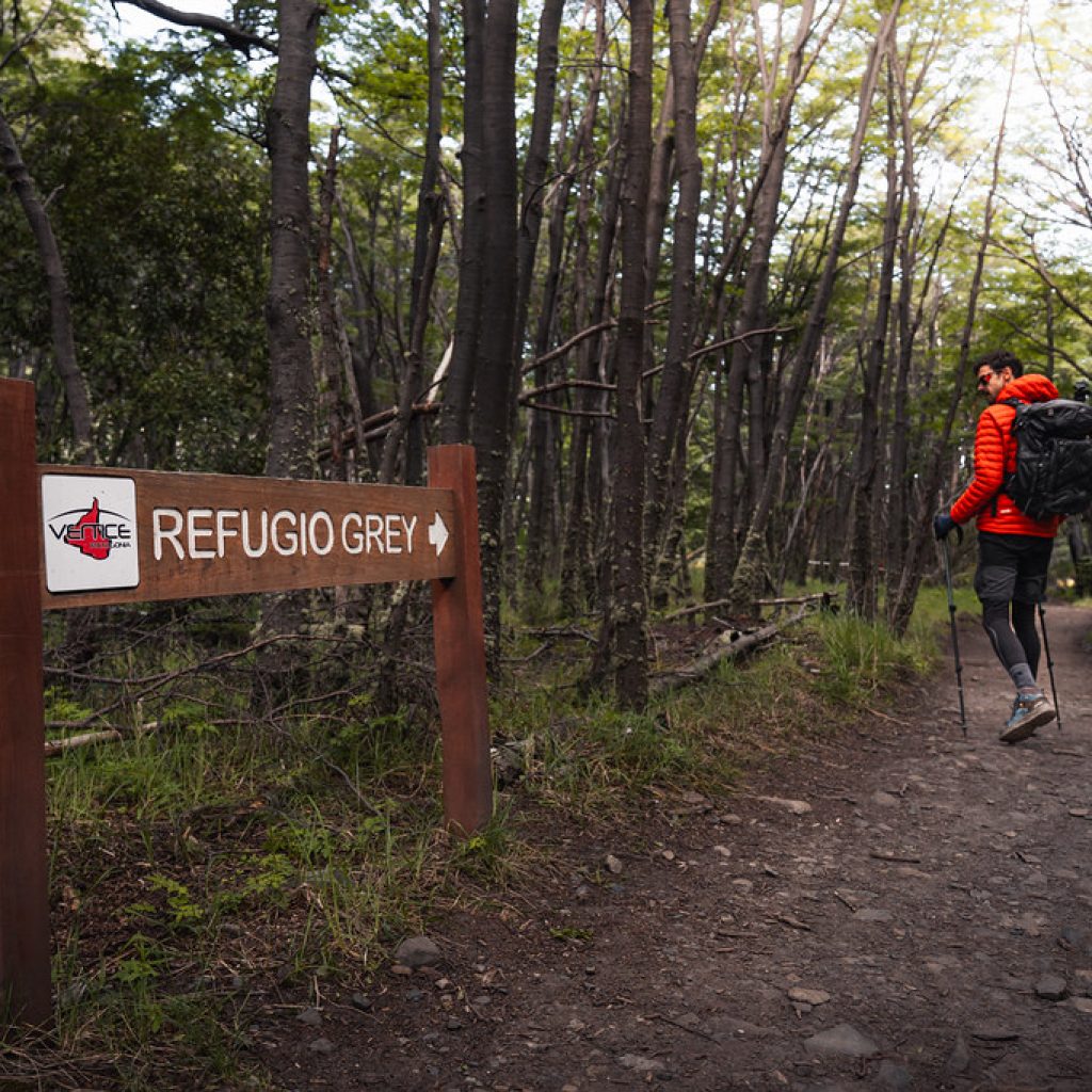 Vertice Refugio Camping Grey